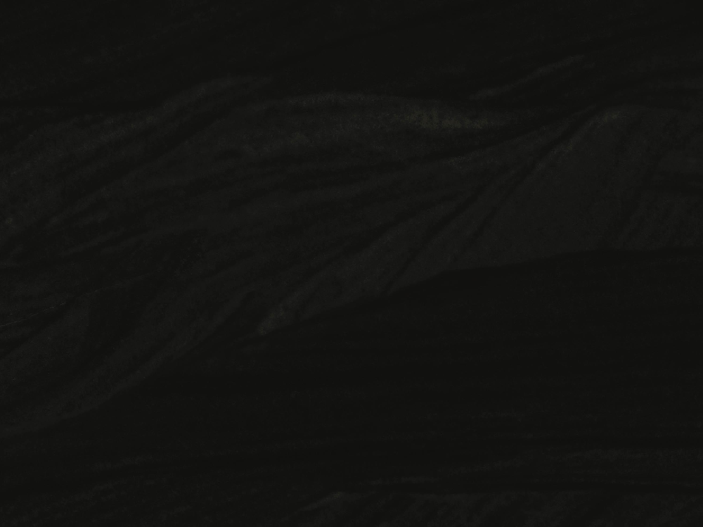 Caesarstone® 916 Black Eclipse
